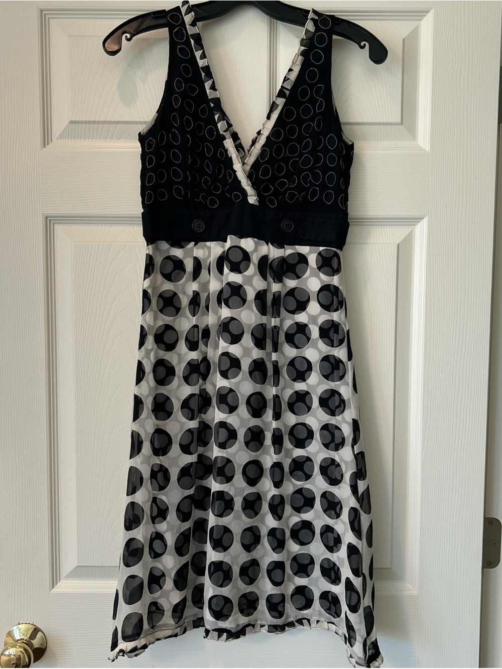 Mingks  Black and White Polka Dot V-Neck Dress